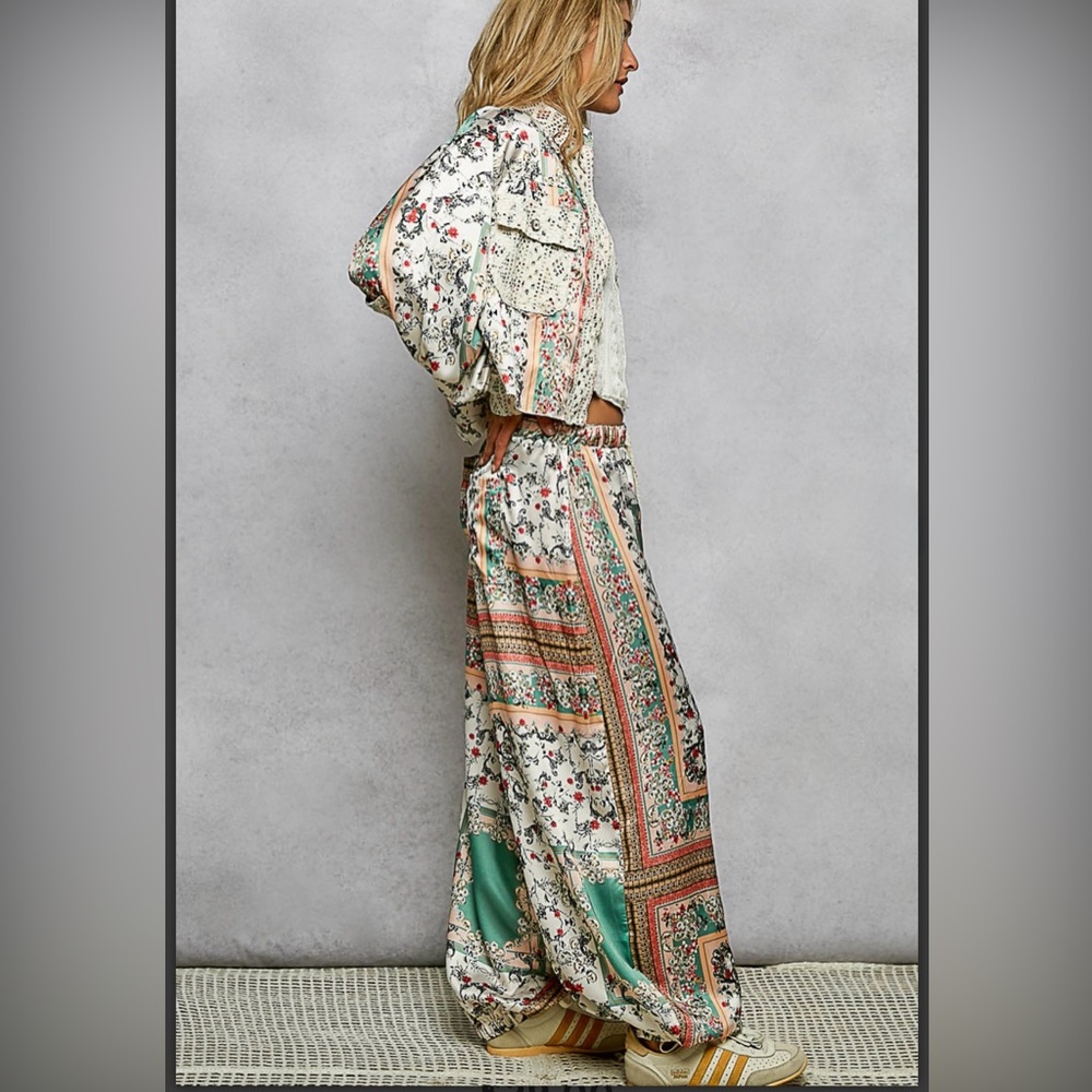 Pol Floral Patterned Two-Piece Set - image 1